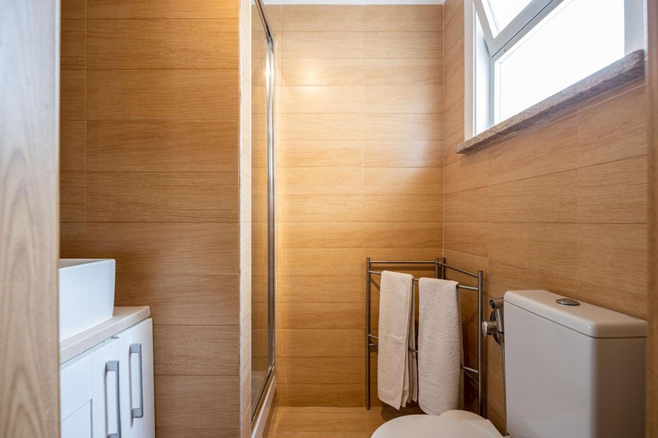 Lapa 3Bdr Duplex W/ Balcony By Lovelystay Lisboa Екстериор снимка